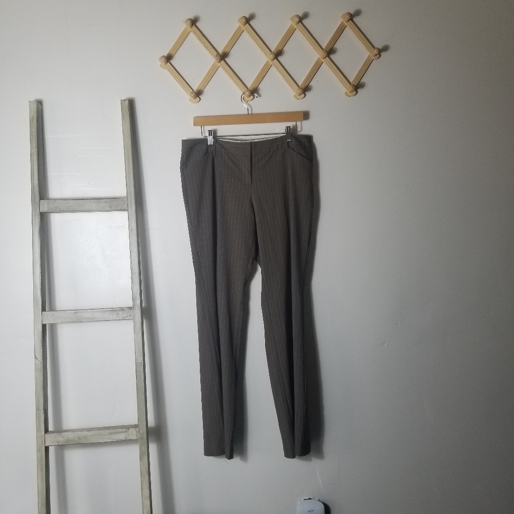 STAR CITY PINSTRIPES DRESS PANTS SIZE 13